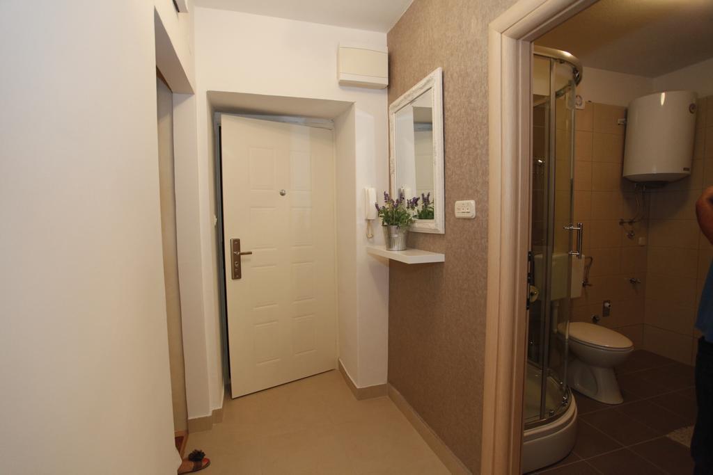 Apartment Vallamar Free Parking Zadar Ngoại thất bức ảnh